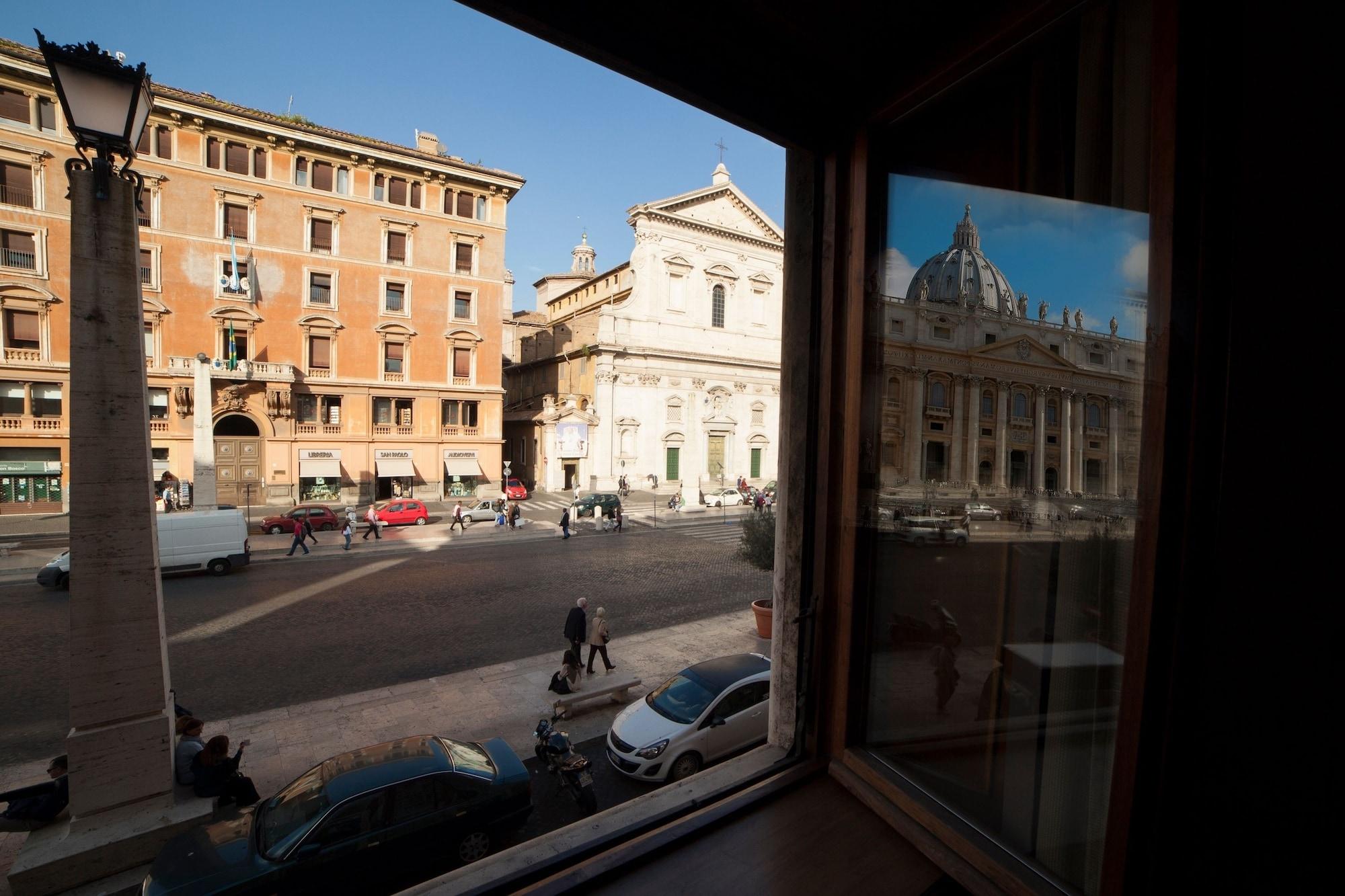 Couette-café St. Peter' Six & Rome