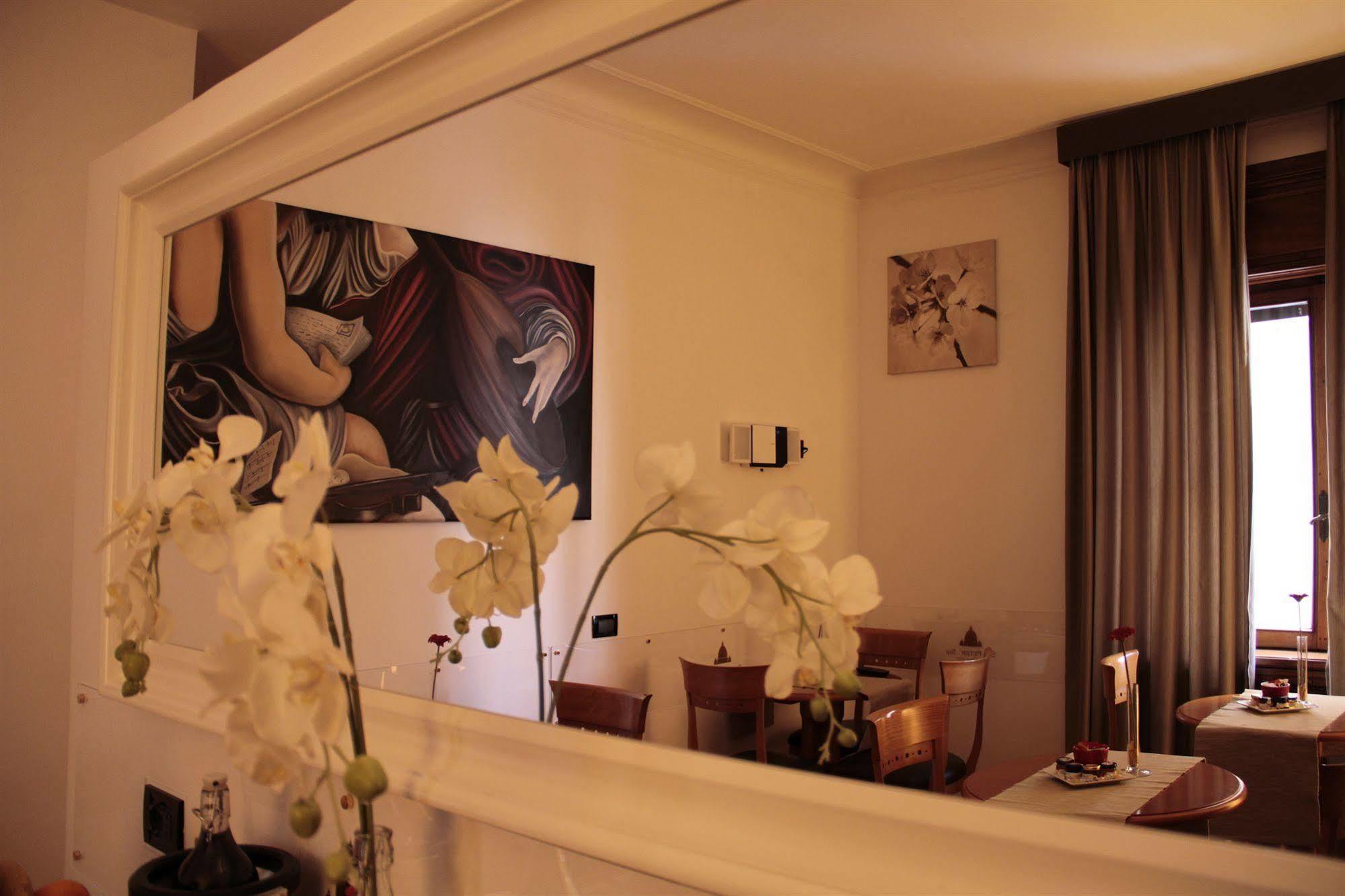 Couette-café St. Peter' Six & Rome